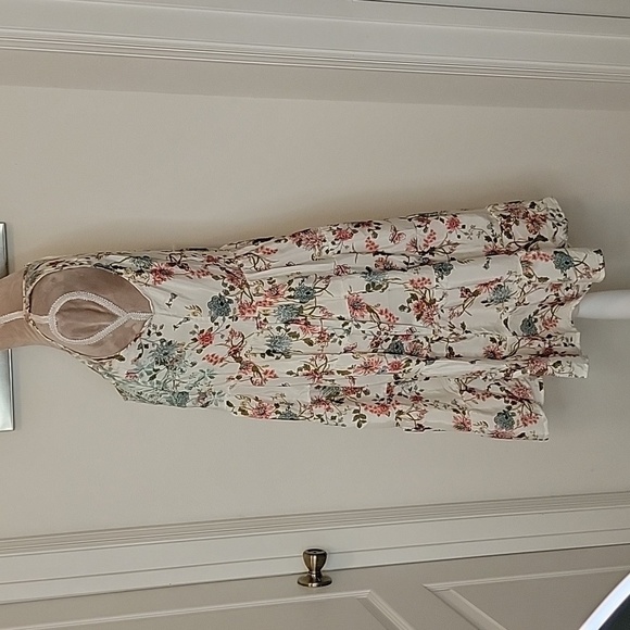 Love Kyla "Klara Dress" Floral Sleeveless Dress, Size S, Hand Embroidered, NWT - Picture 6 of 10